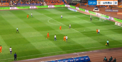 云南玉昆4-0完胜山东泰山 追平球队历史最大比分