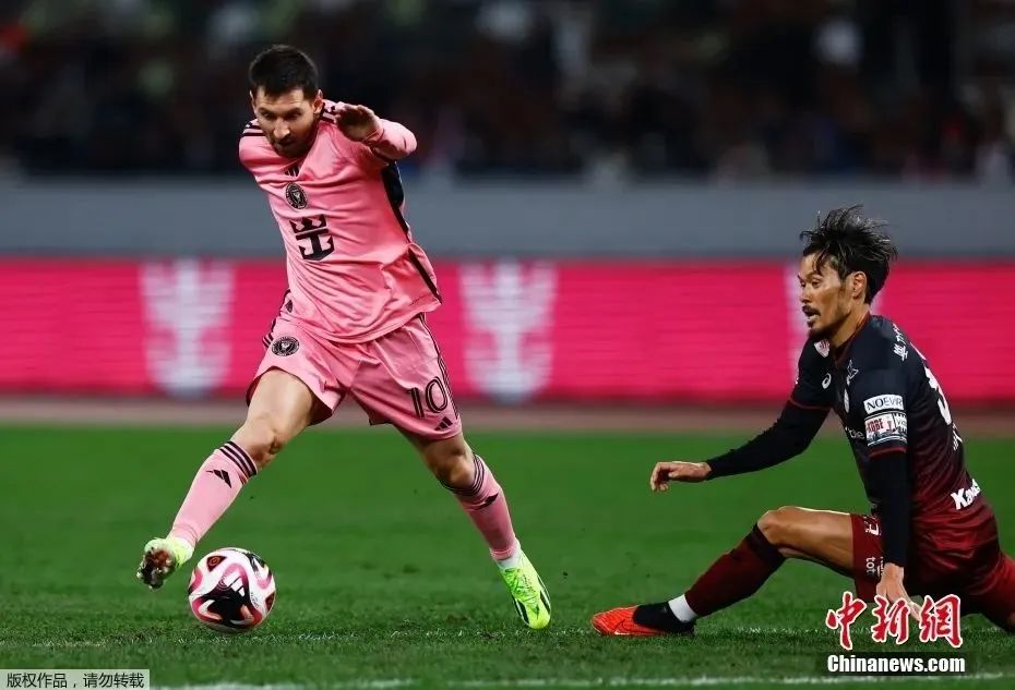 梅西伤退退出阿根廷国家队友谊赛 中国行计划取