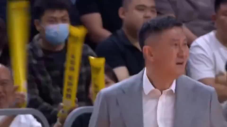 辽粤大战辽宁一波流带走广东杜锋换人遭质疑