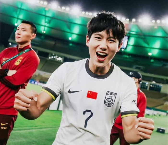 重庆铜梁龙主场力克深圳新鹏城豪取三连胜 积分