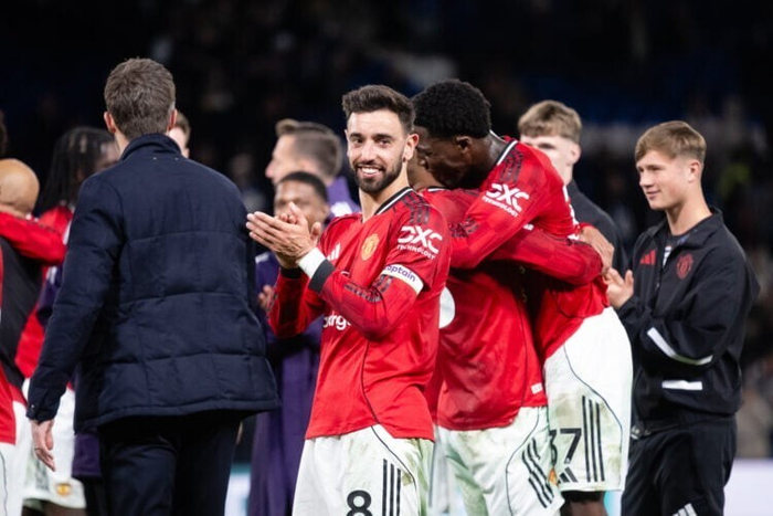 前曼联球员福琼：曼联将全力争欧冠席位